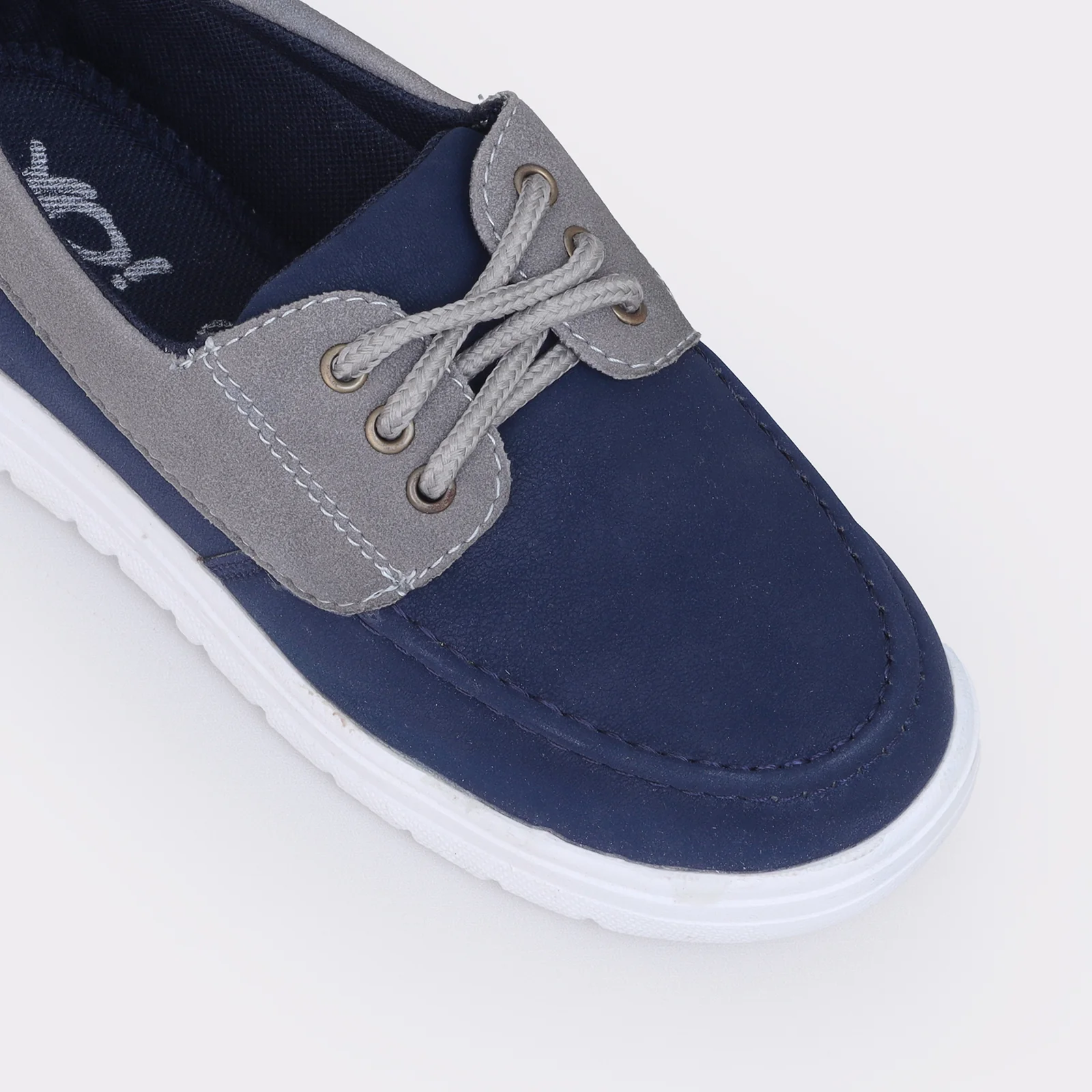 Kids strap shoes - Image 6