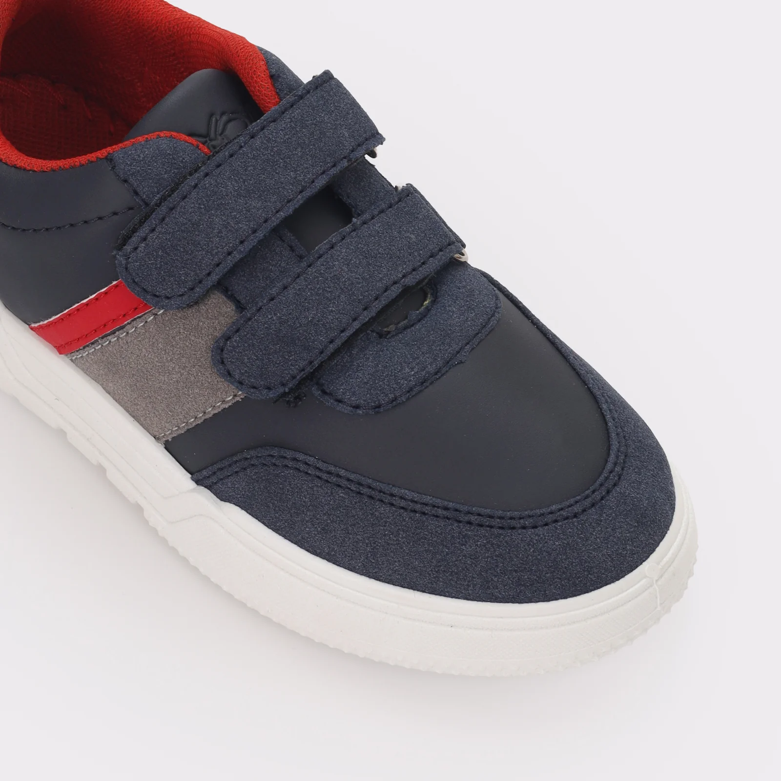 Kids Sports Shoes - Image 6