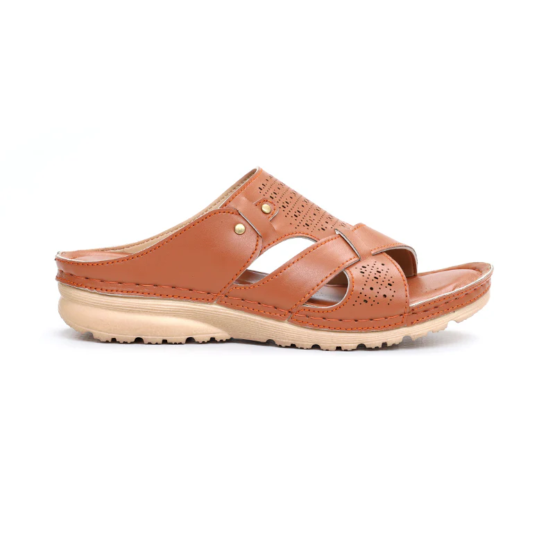 Women Comfortable Chappal - Image 2