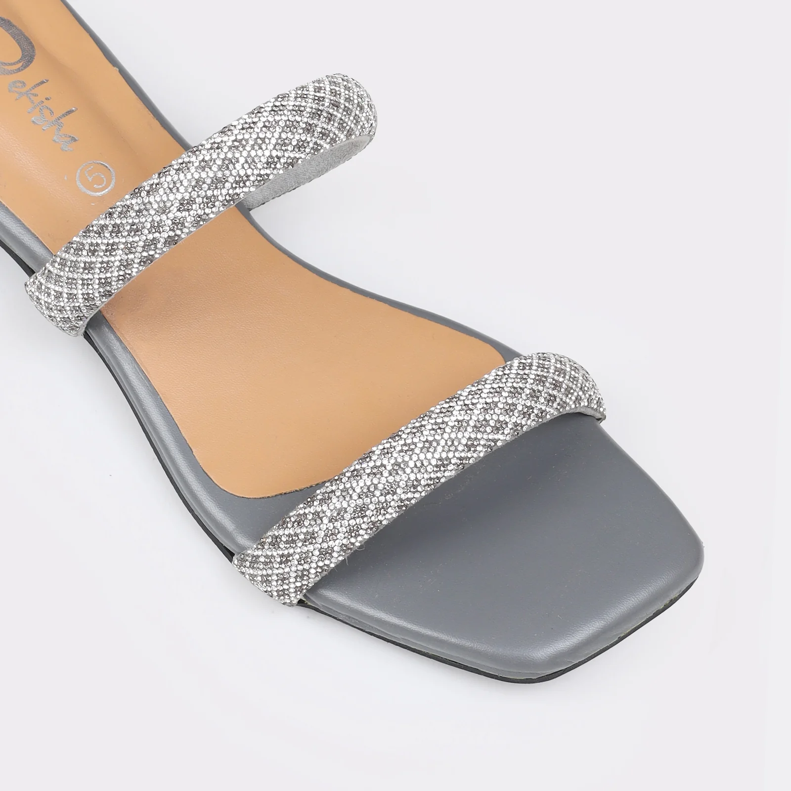 Women Slipper - Image 7