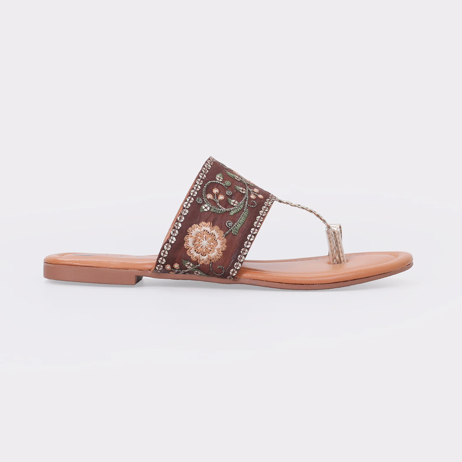 Women's Toe Ring Chappals - Image 3