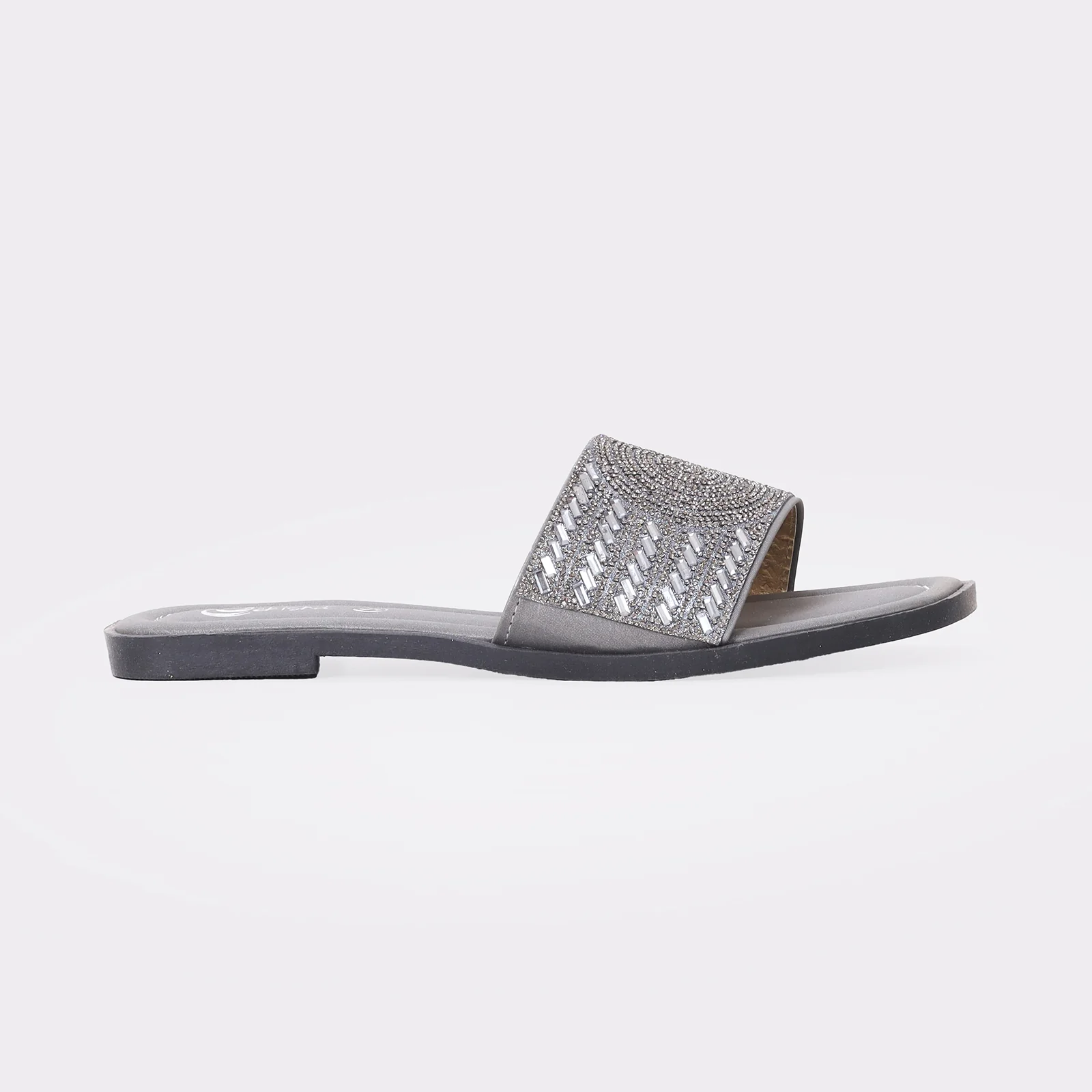 Women's Fashionable Chappals - Image 3