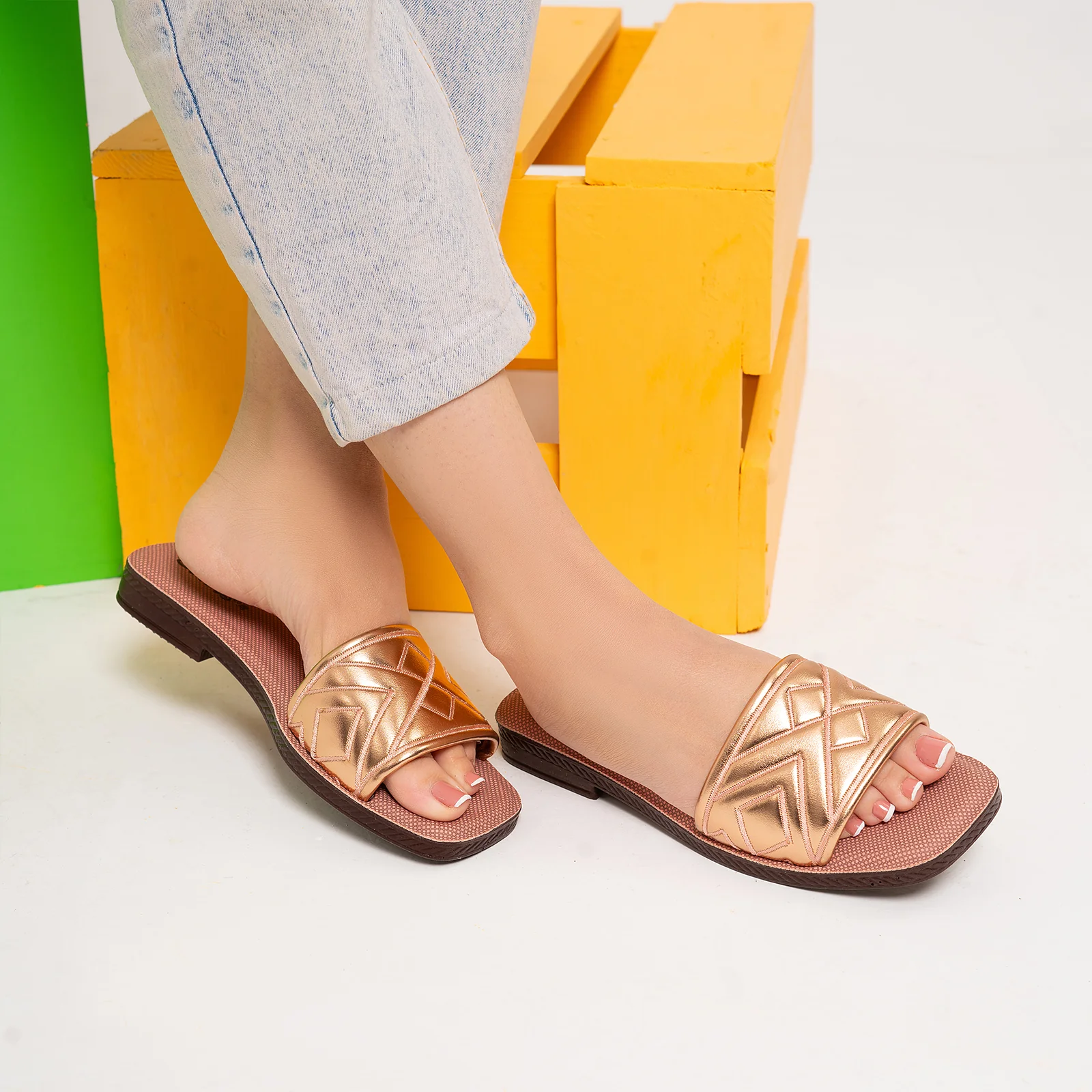 Women Everyday Slipper - Image 3