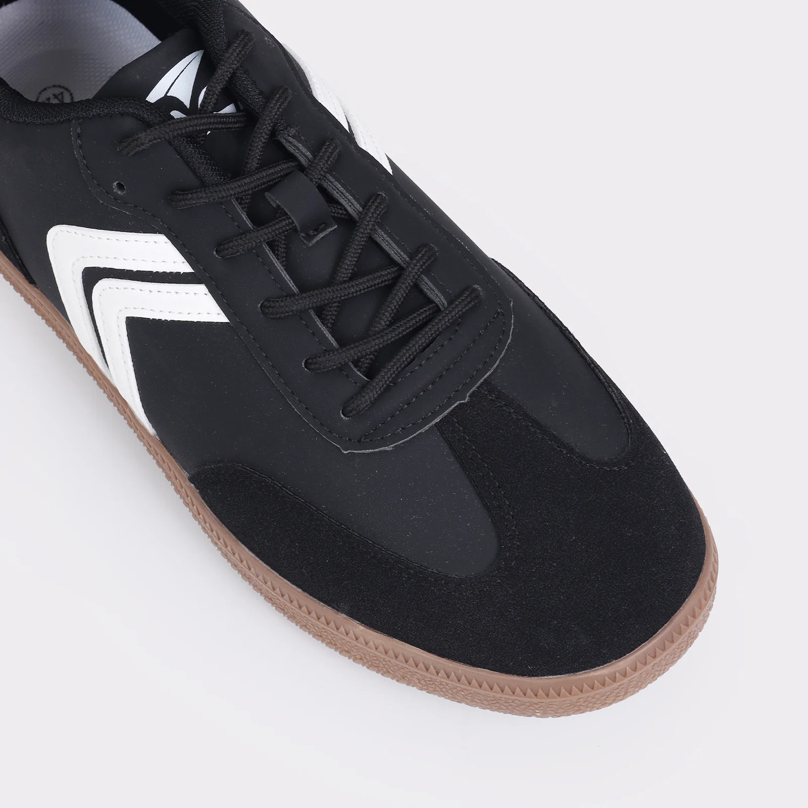 Men Sneakers - Image 7