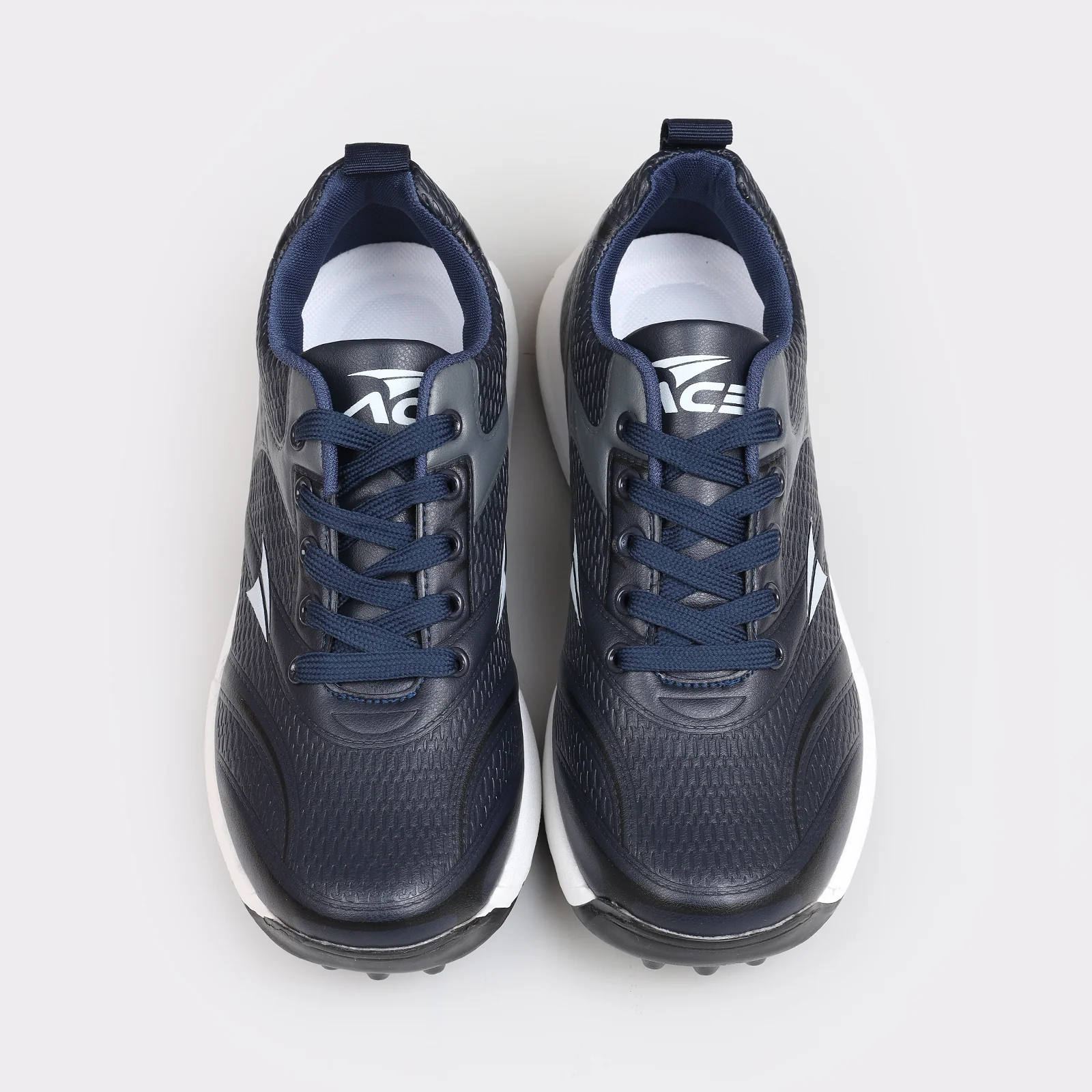 Men Sneaker - Image 4