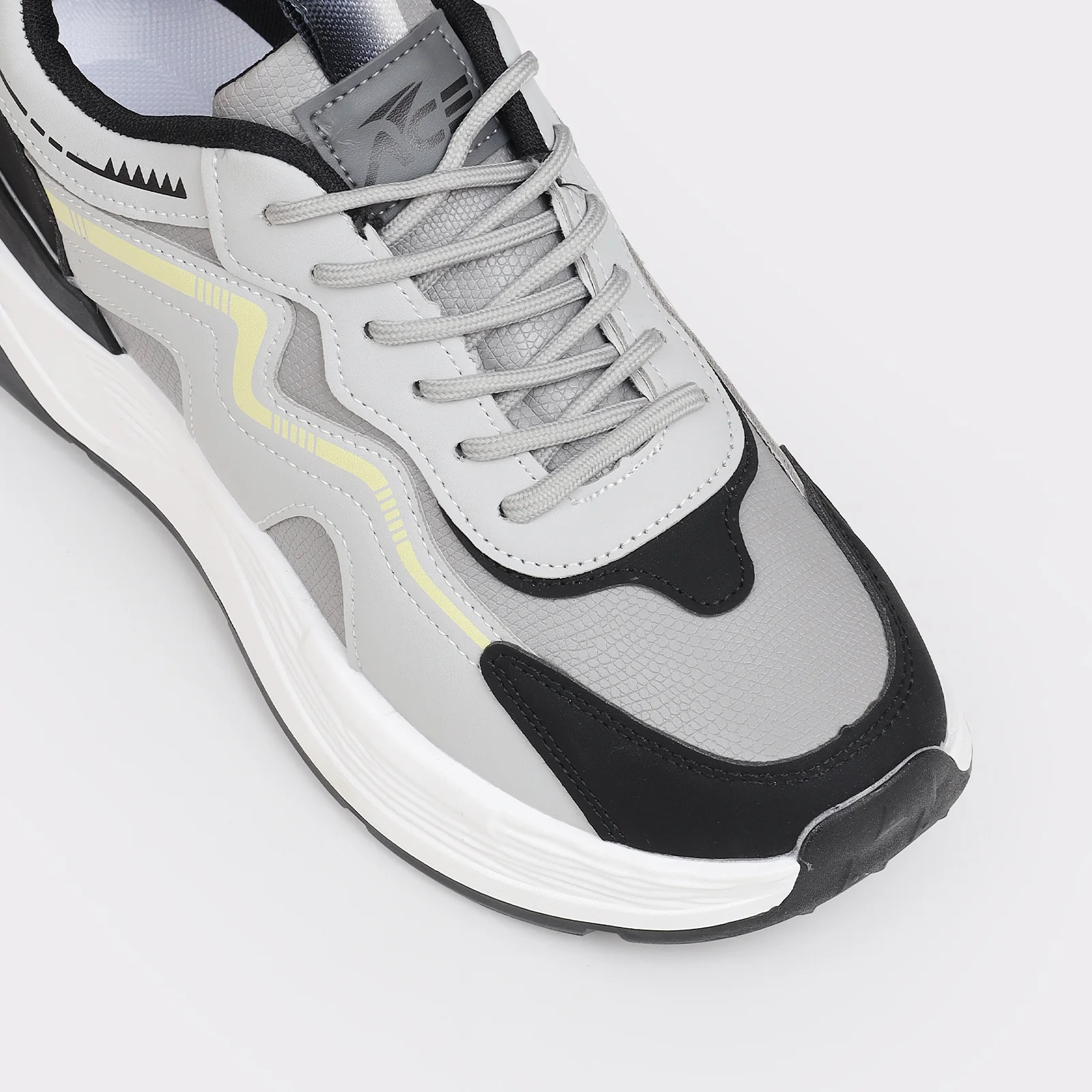 Men Sneaker - Image 7