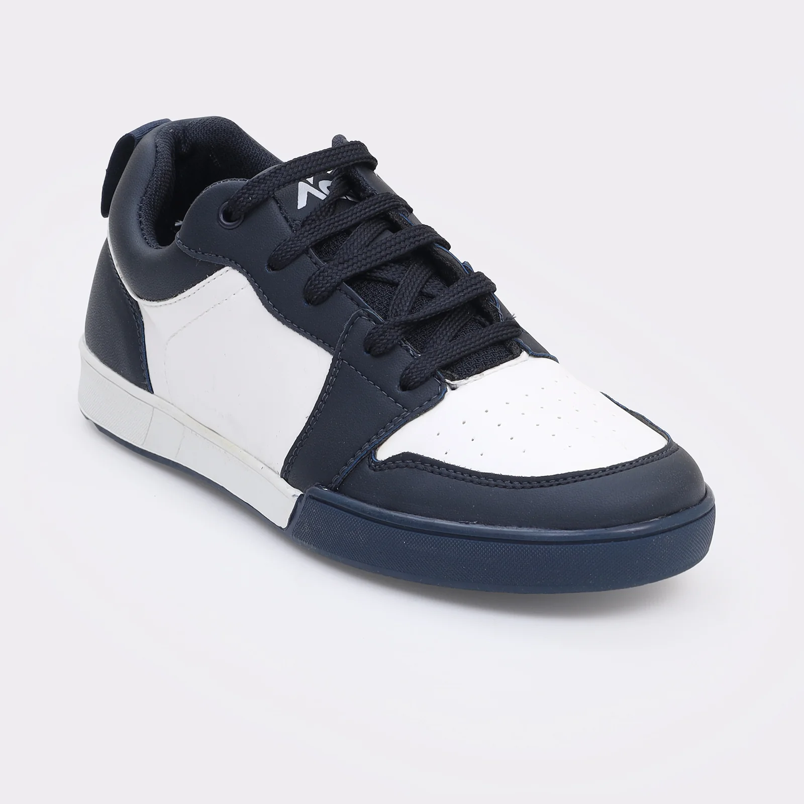 Men Sneakers