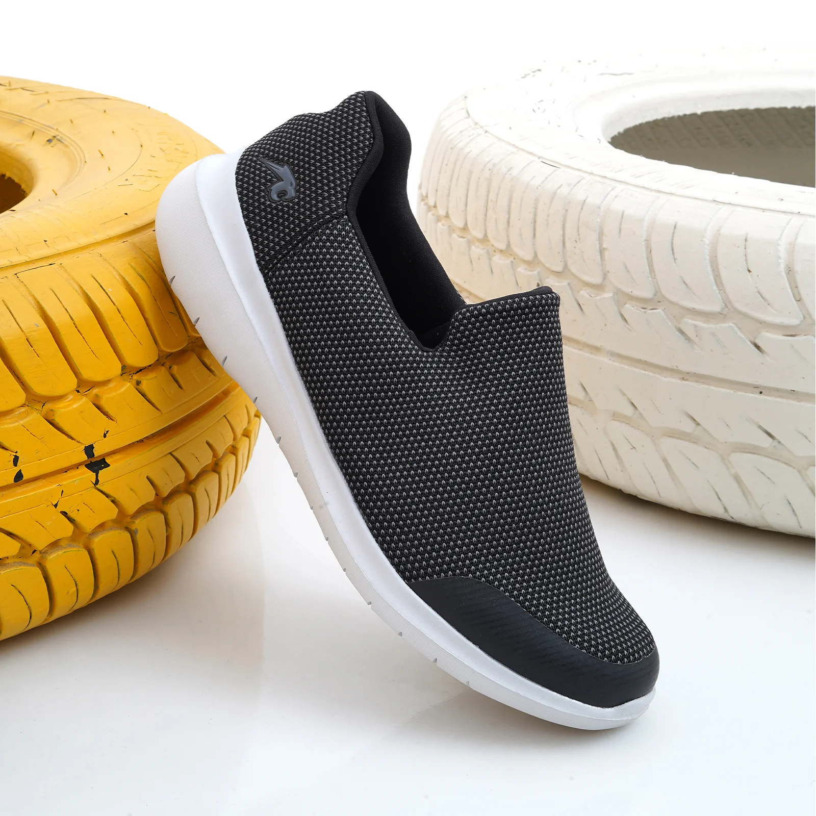 Men's Running Slip-ons - Image 4