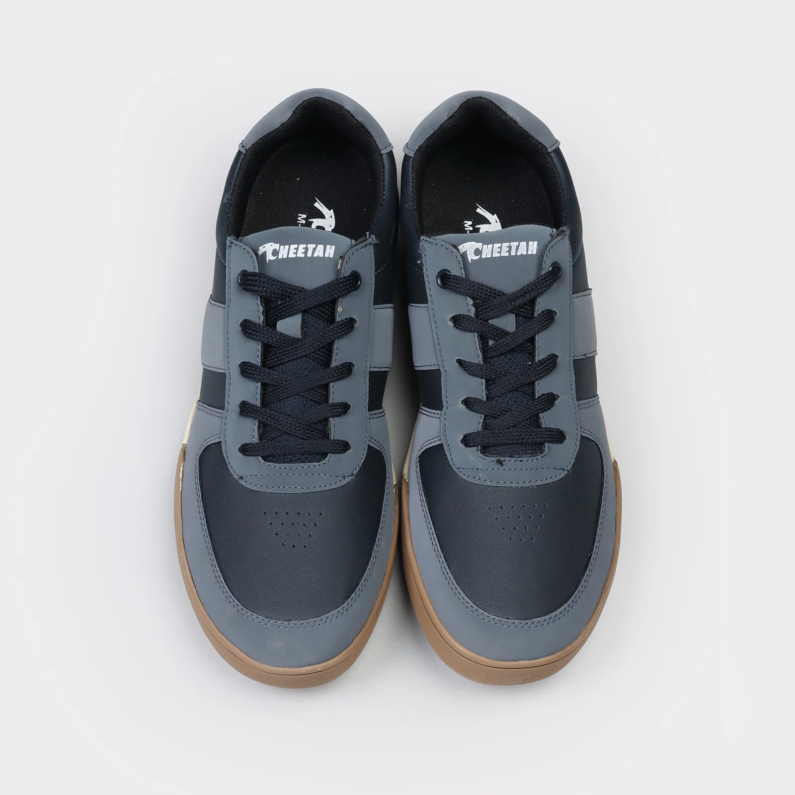 Men's Classic Sneakers - Image 4