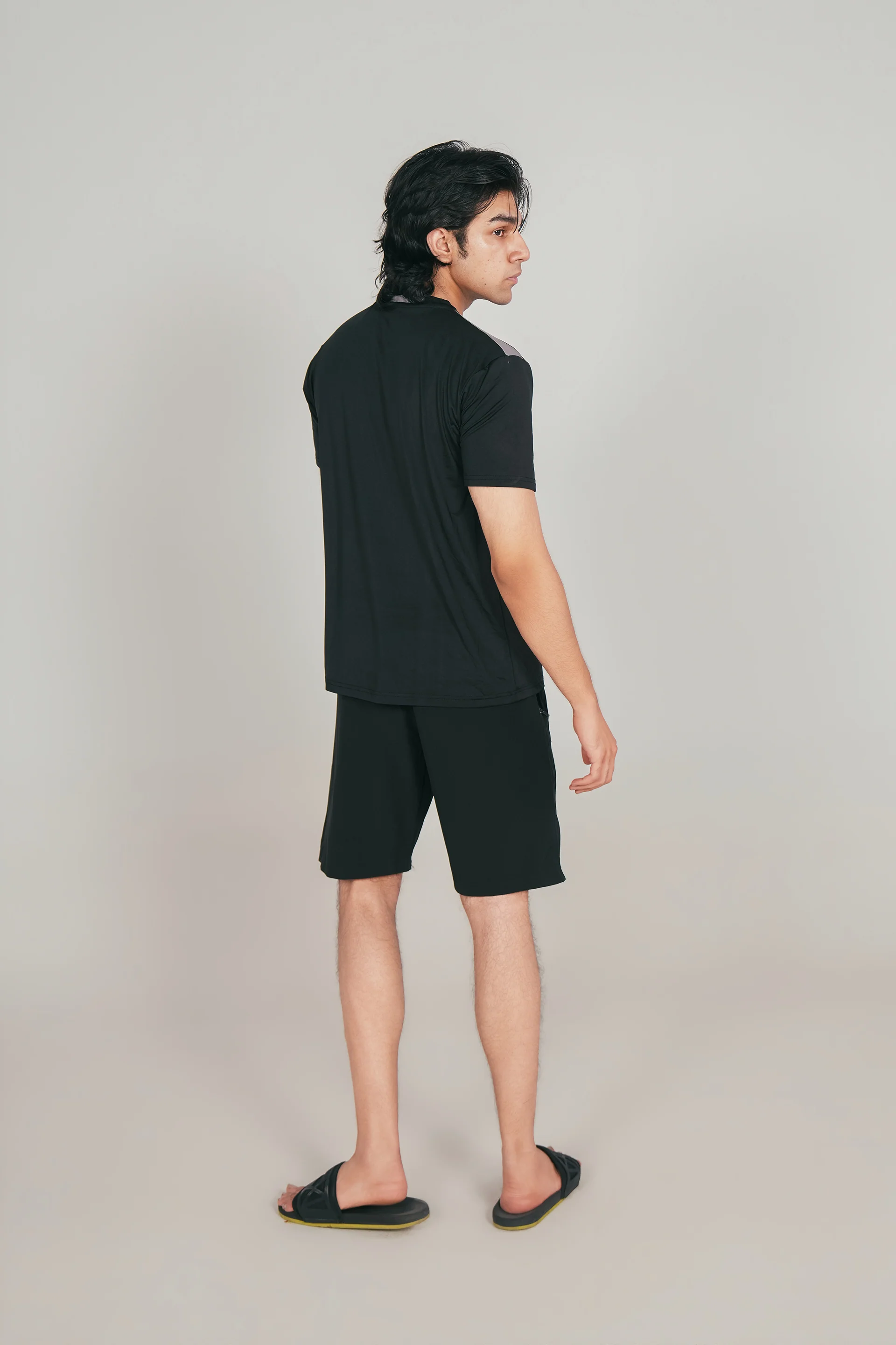 Active Basic Shorts - Image 4