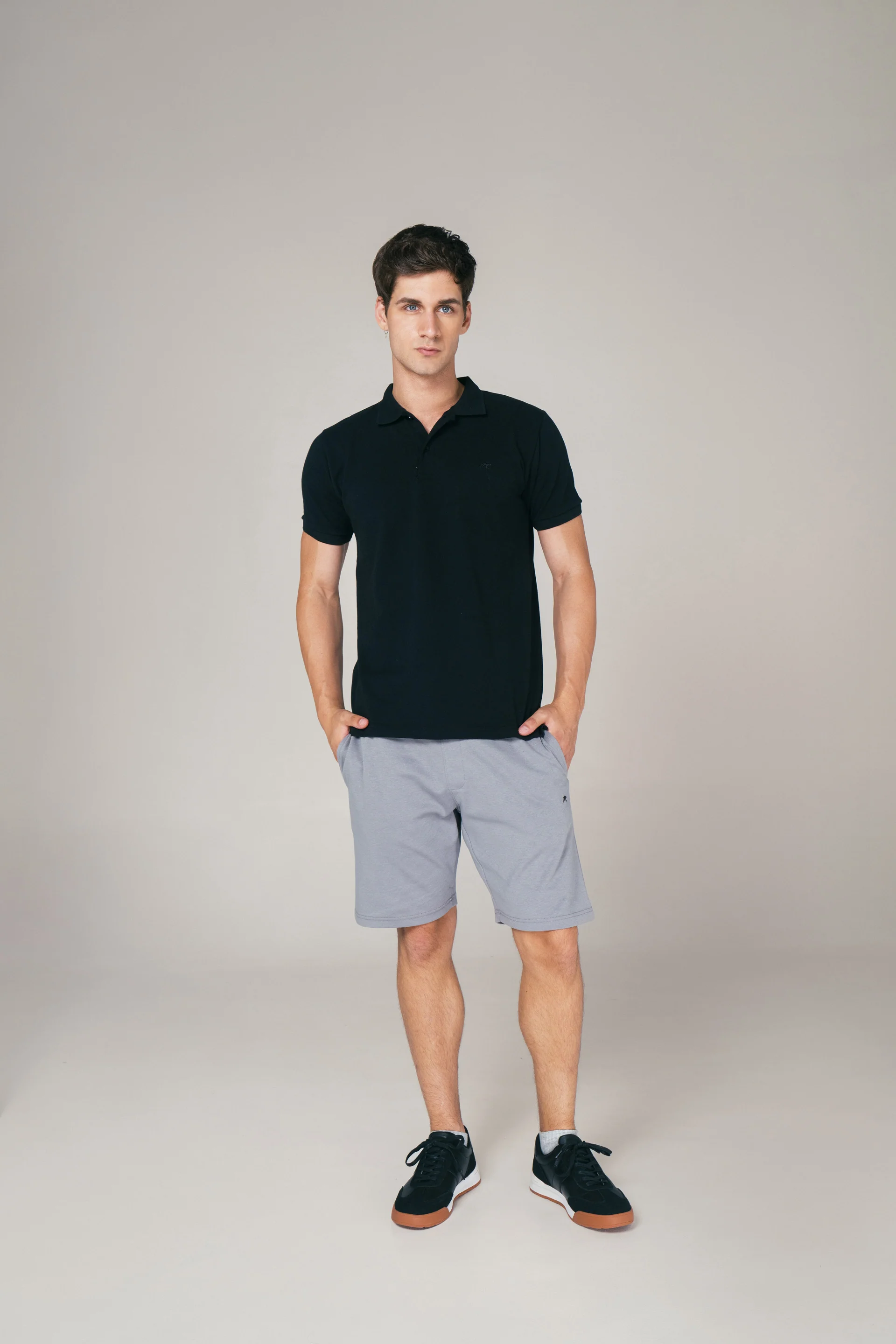 Casual Shorts Interlock - Image 2